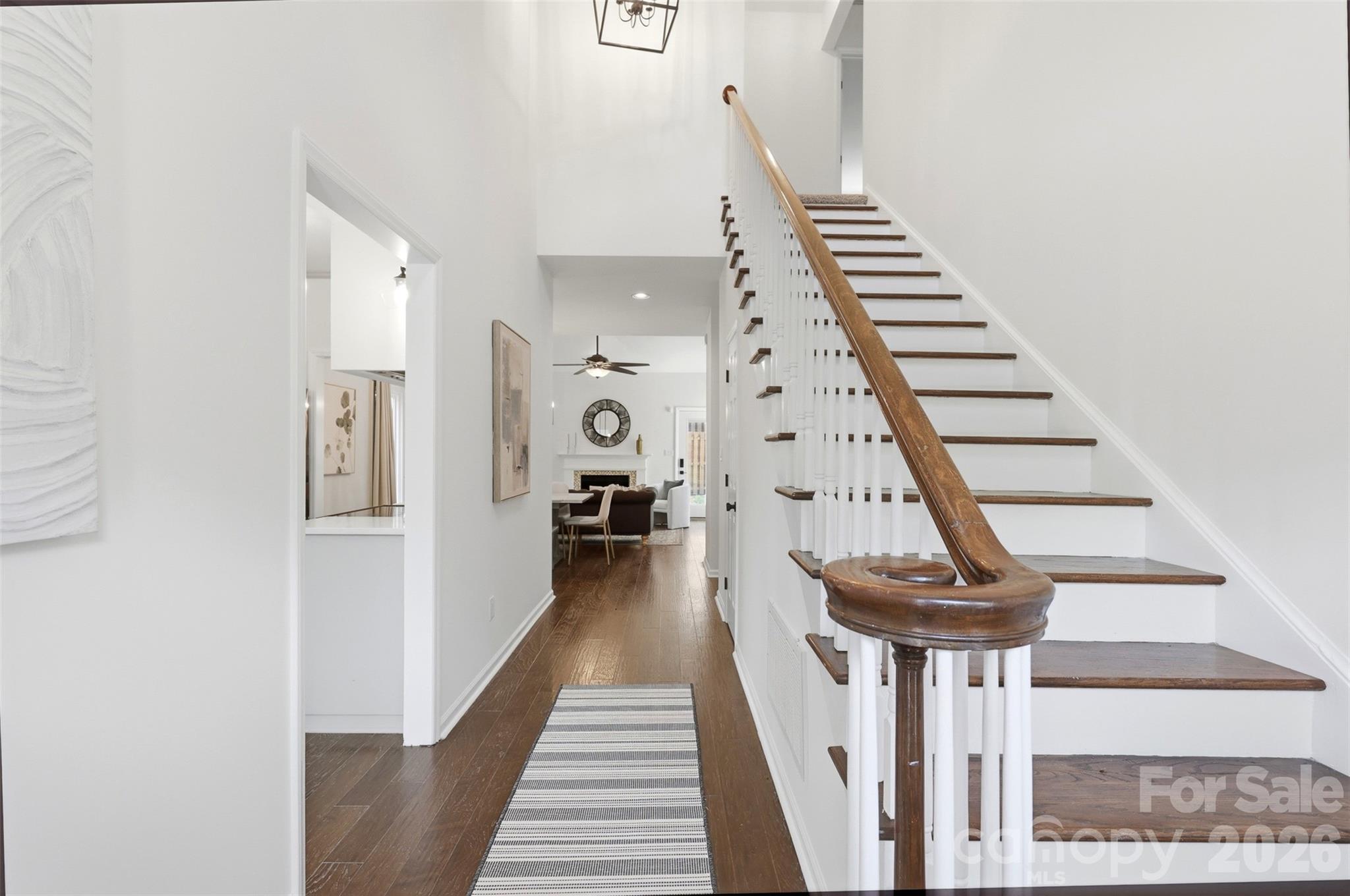 2552 Middlebridge Lane