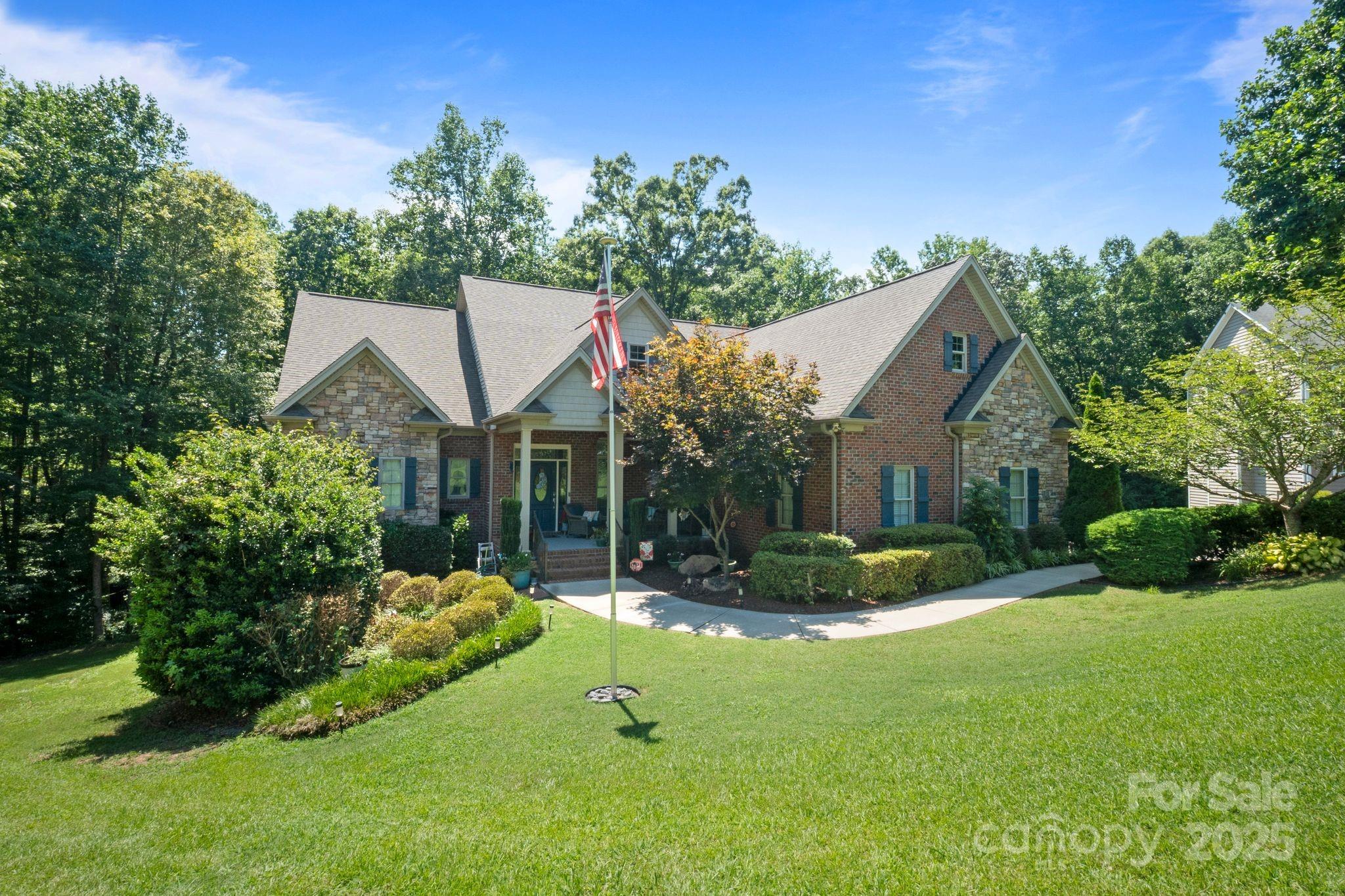3544 Maple Brook Drive