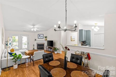 10652 Hill Point Court Charlotte NC 28262