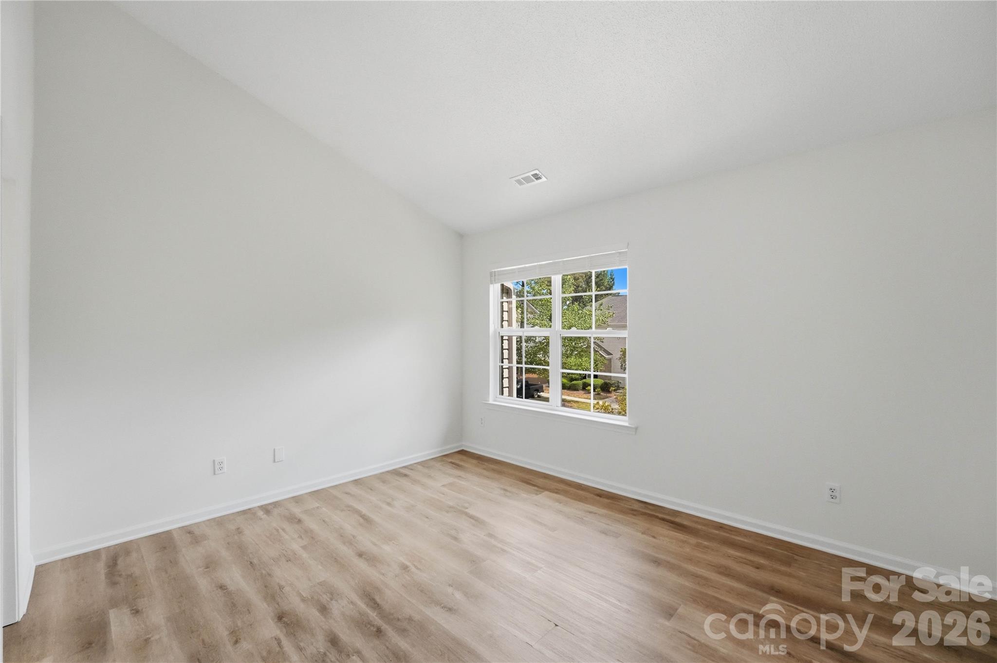 Savannah Townhomes - Residential