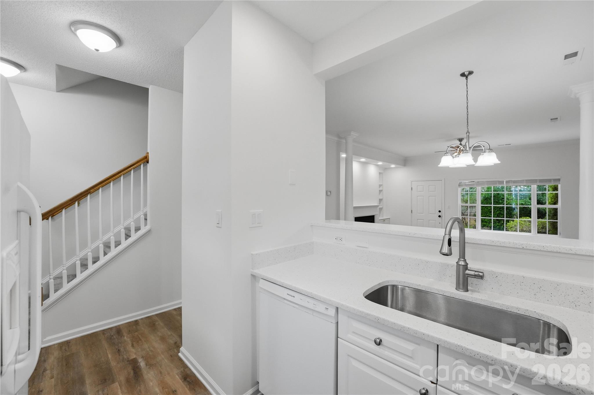 Savannah Townhomes - Residential