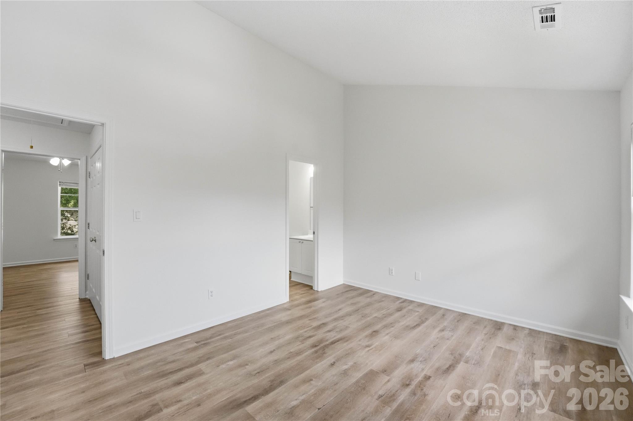 Savannah Townhomes - Residential