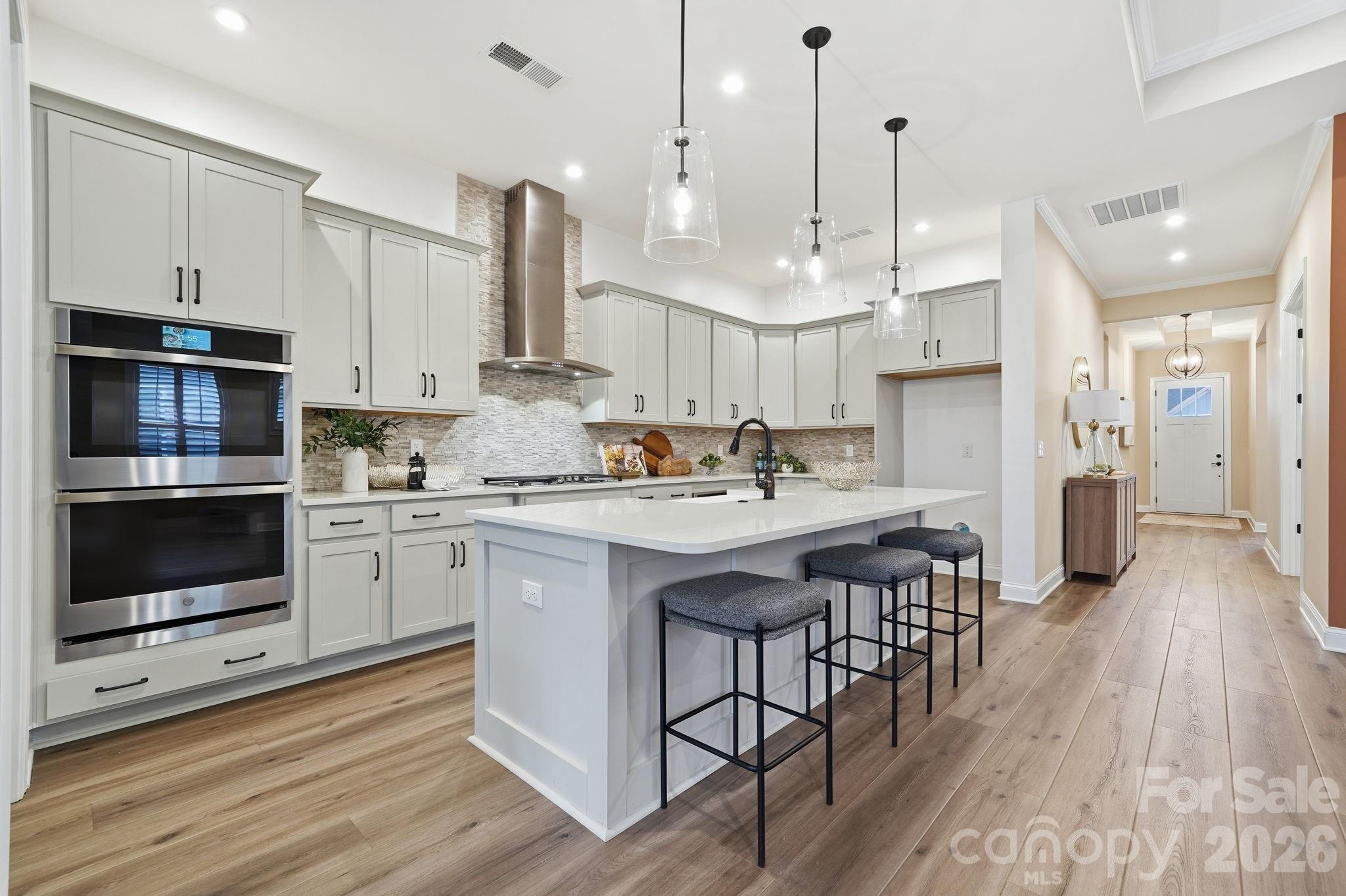 1018 Lake Como Drive