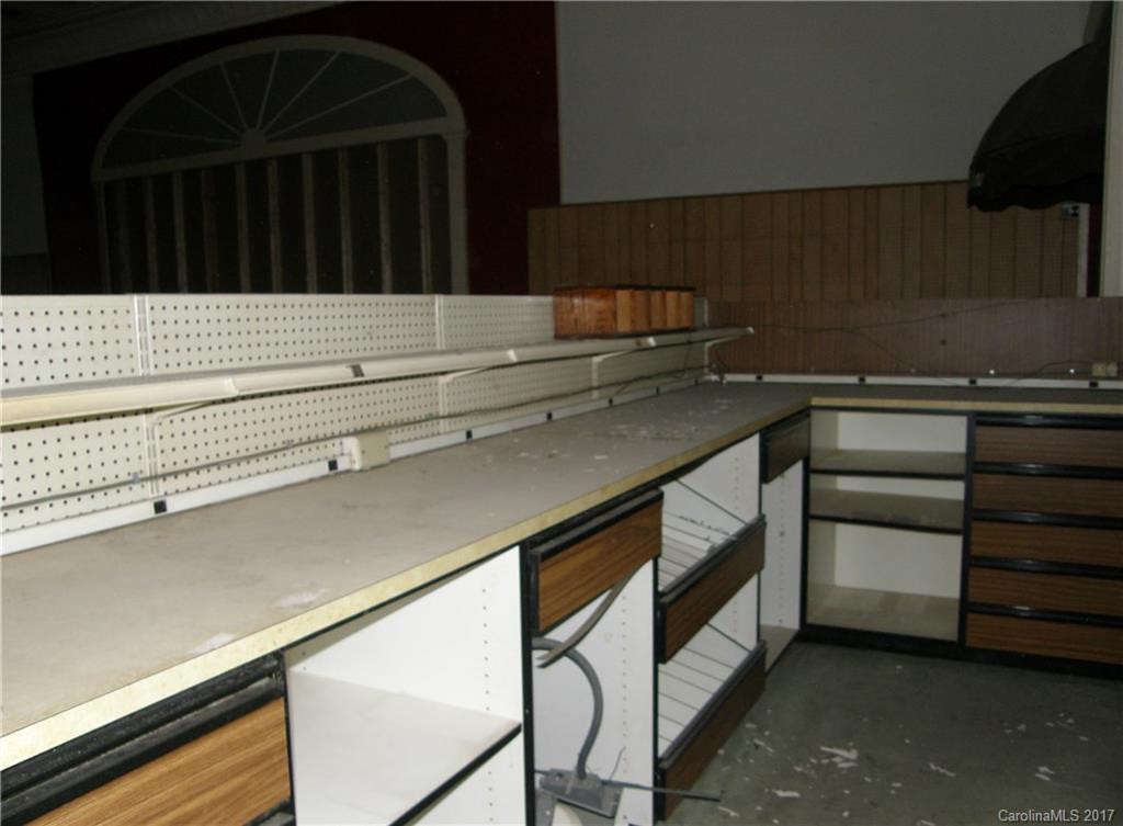 None - Commercial Lease