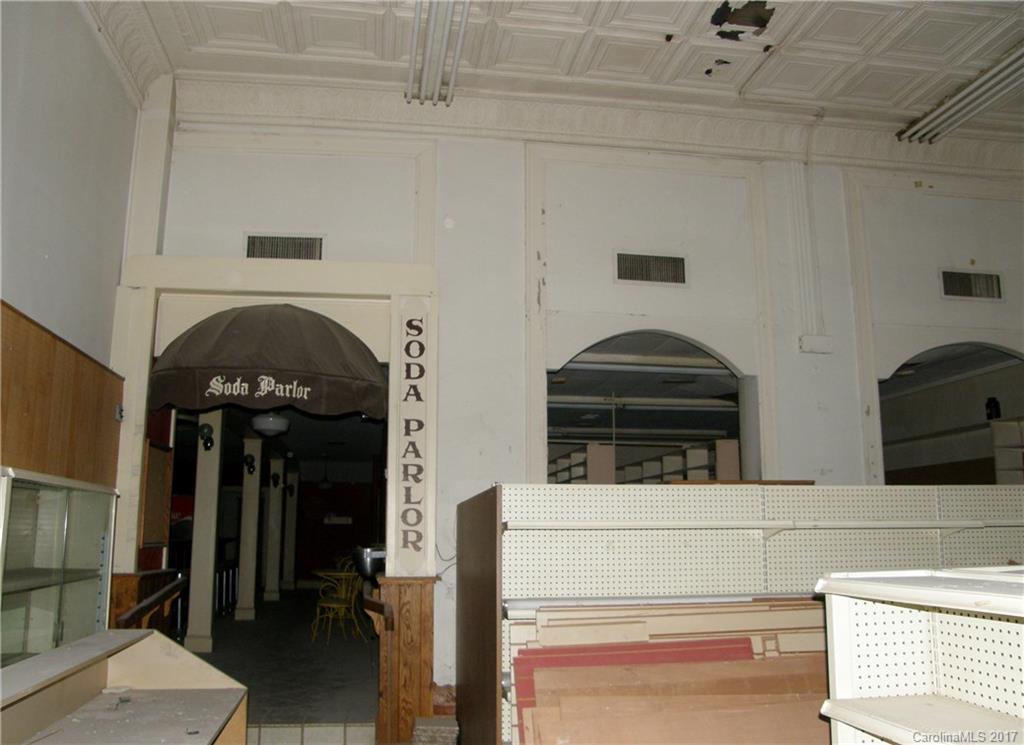None - Commercial Lease