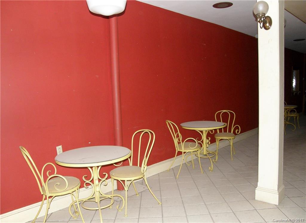 None - Commercial Lease