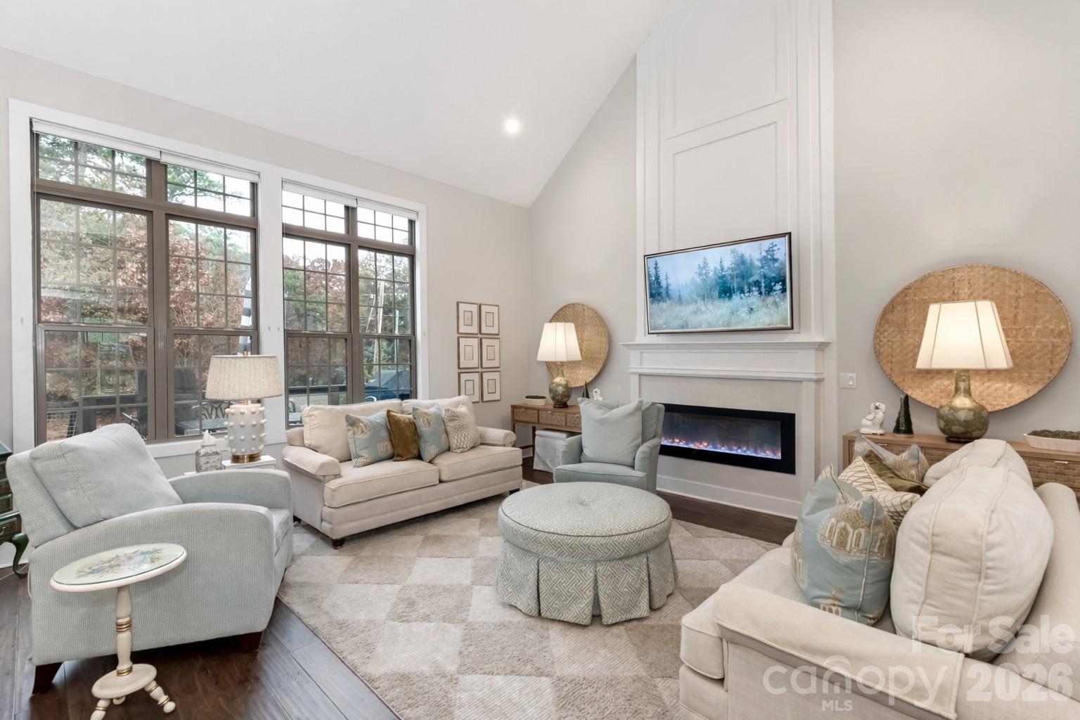 Lakepoint - Residential