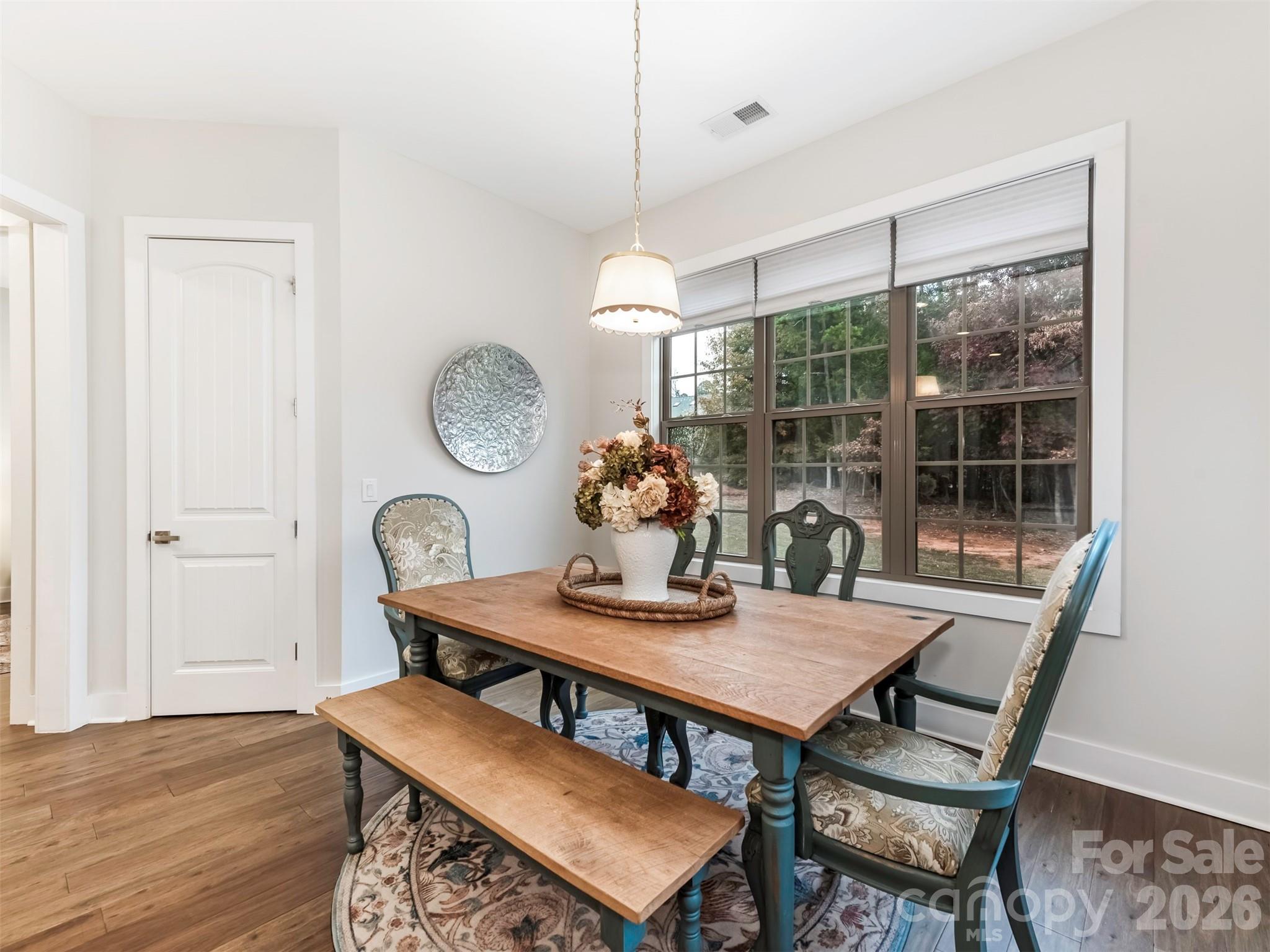 Lakepoint - Residential