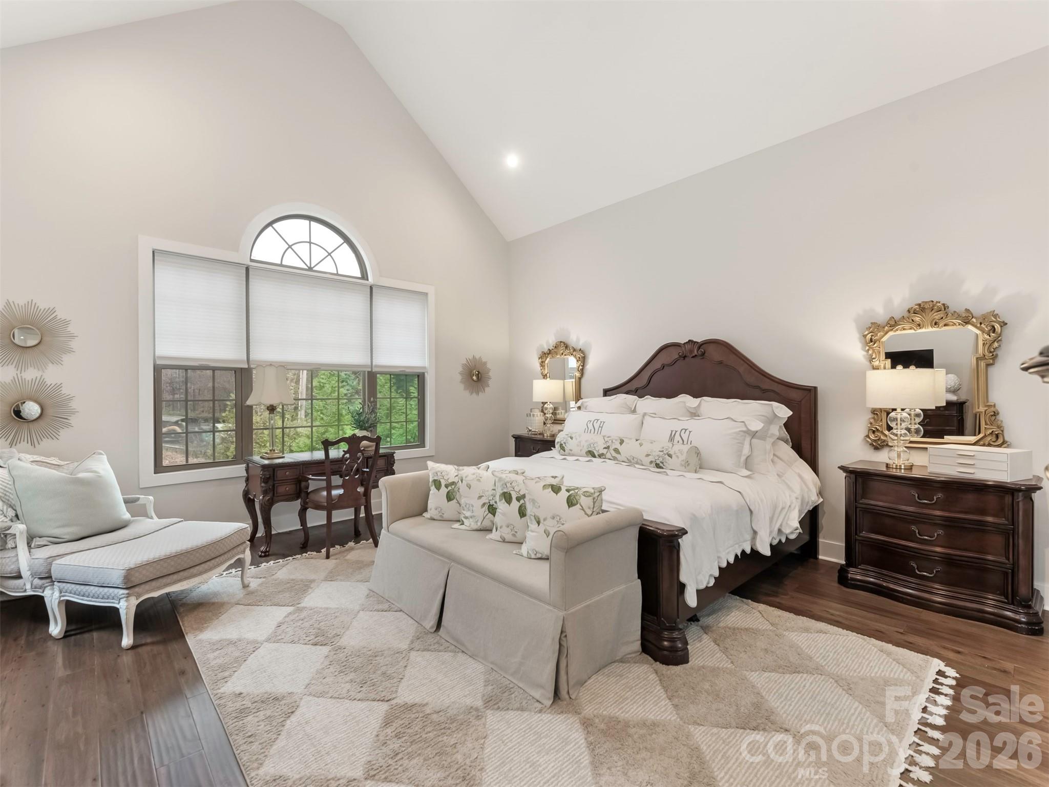 Lakepoint - Residential