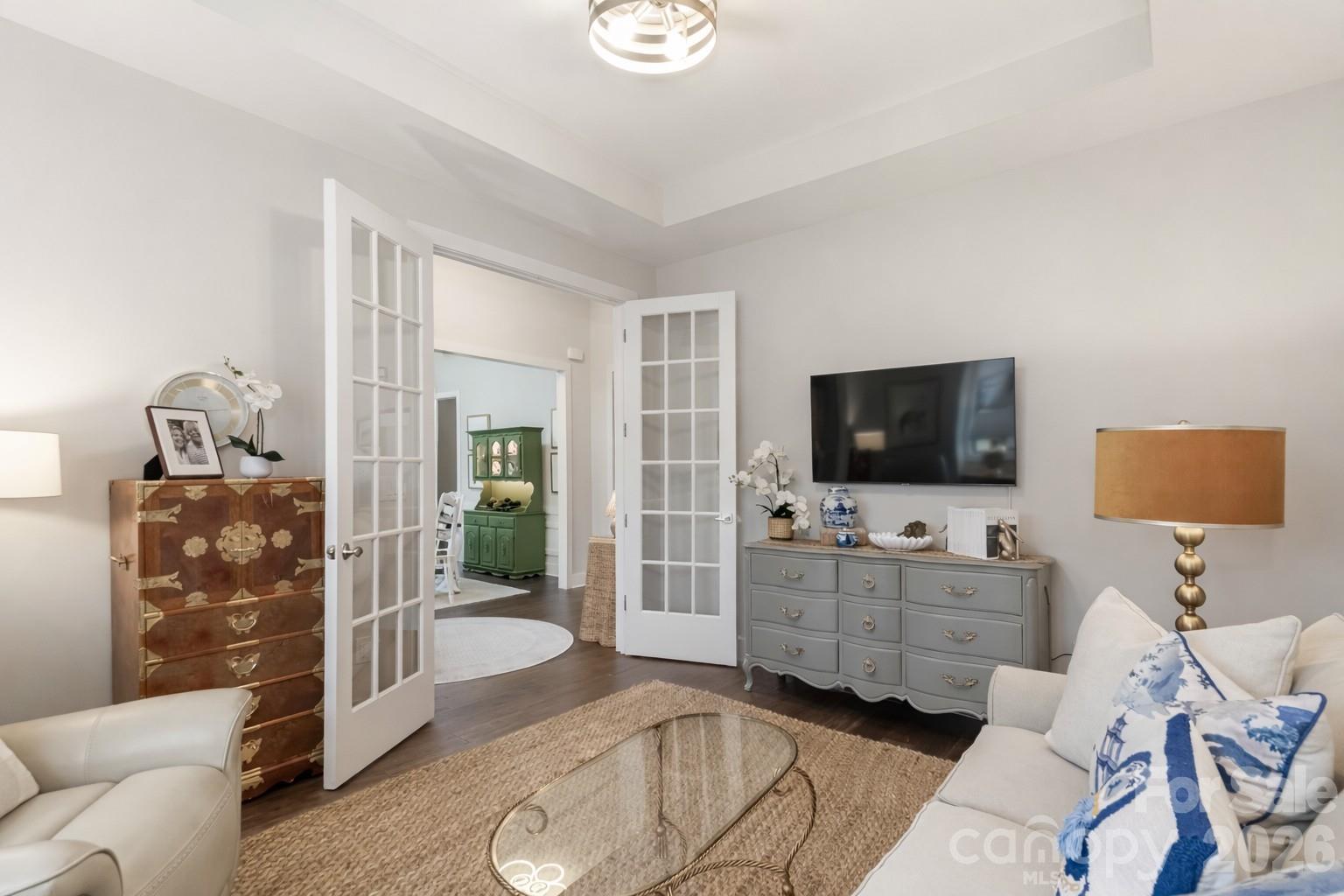 Lakepoint - Residential