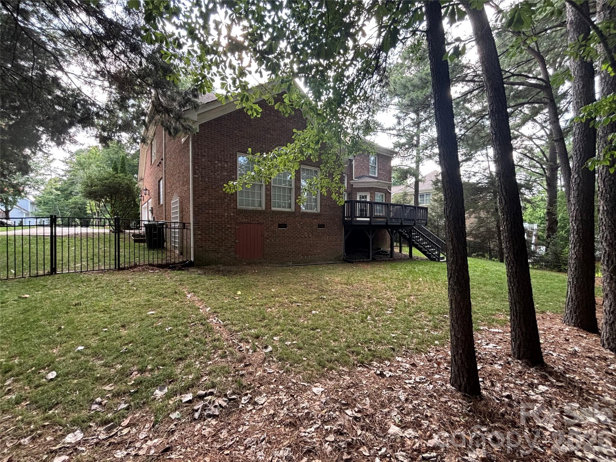 710 Fairway Point Drive