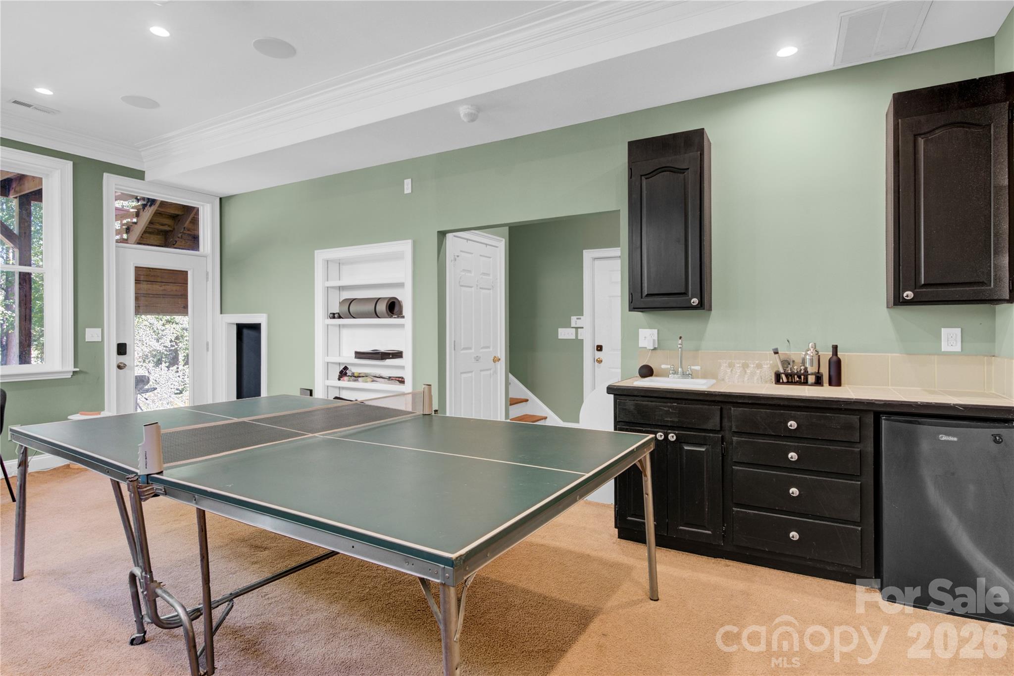 English Hills - Residential