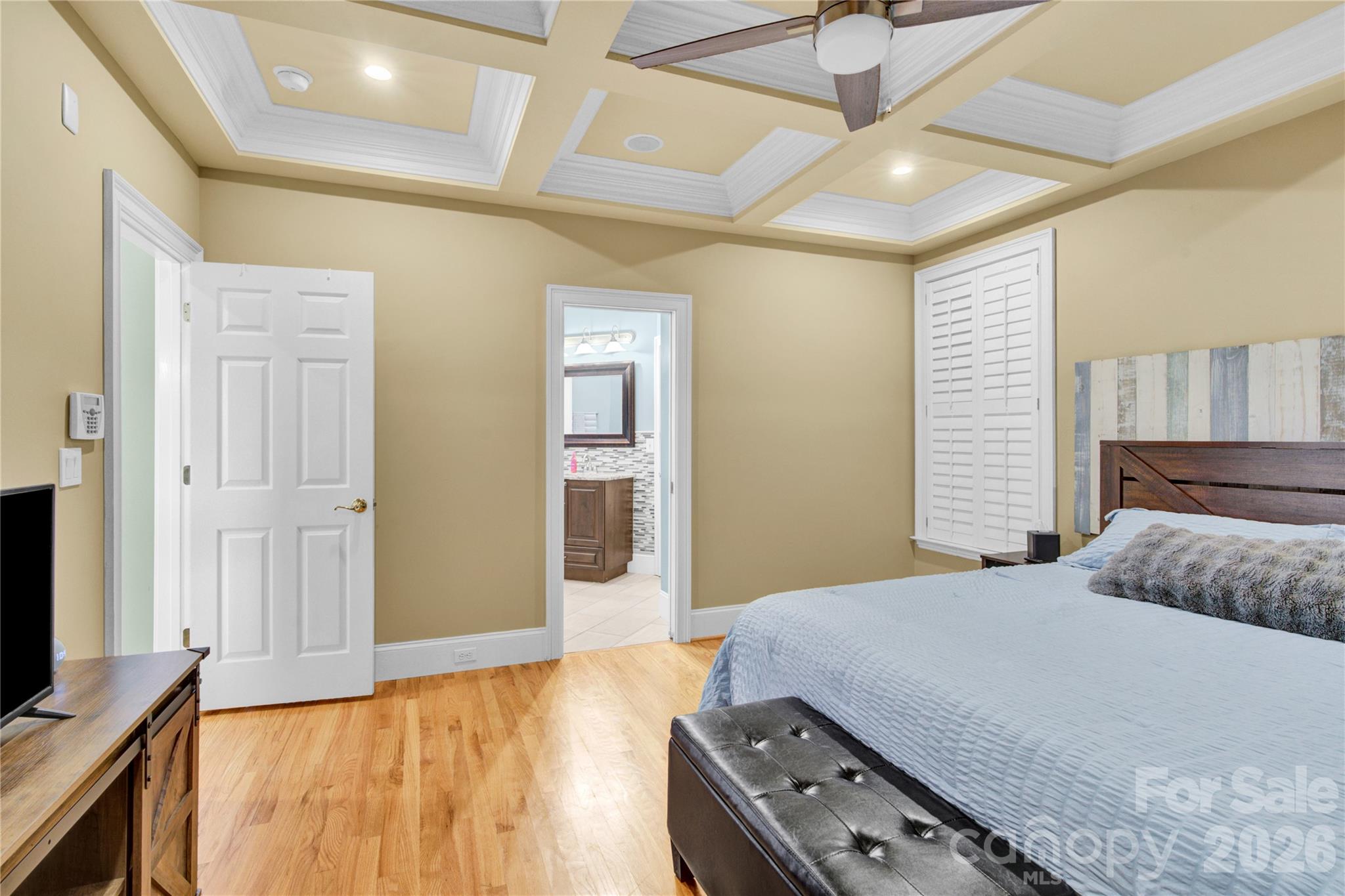 English Hills - Residential