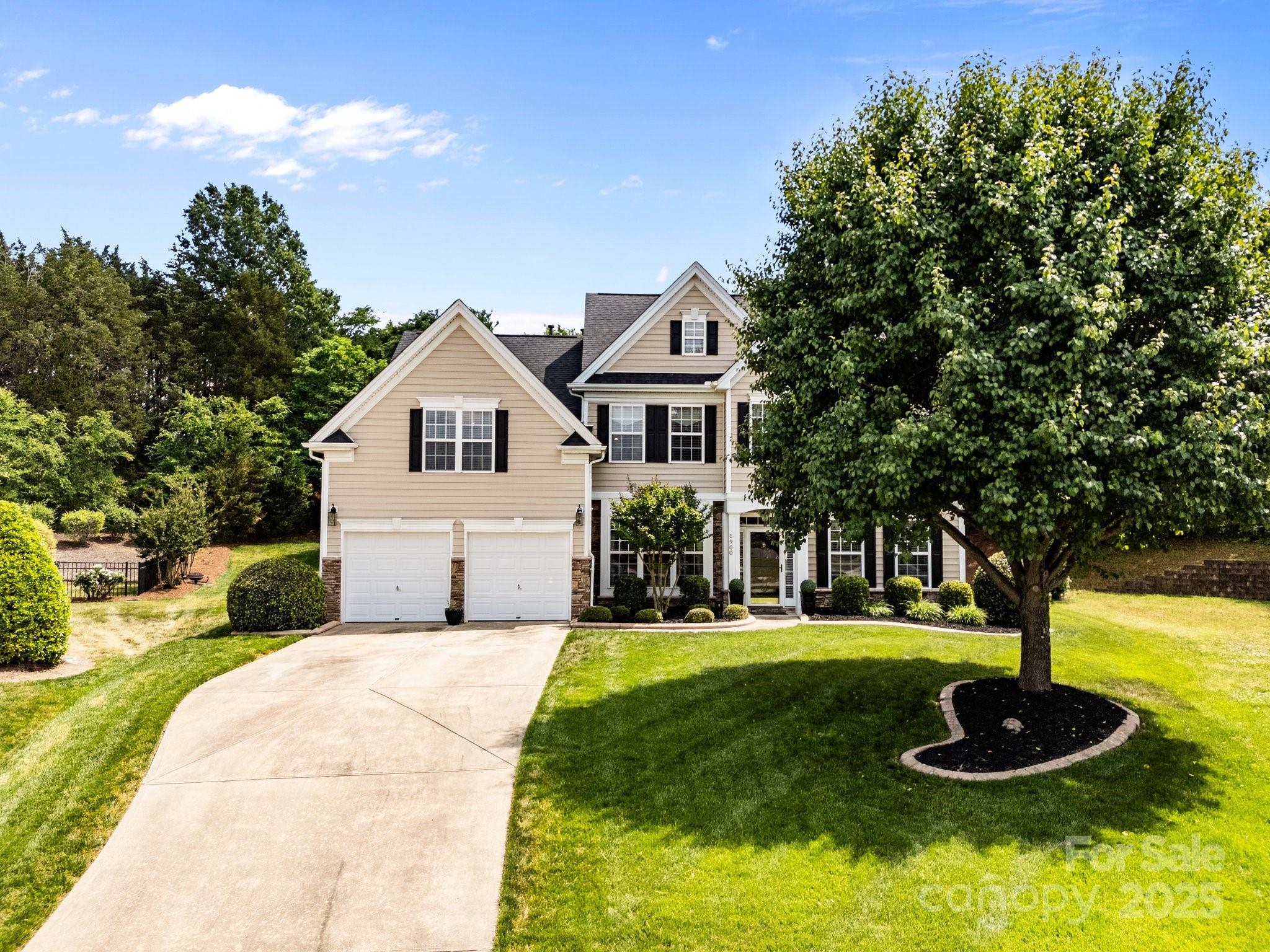 1900 Birchbrook Court