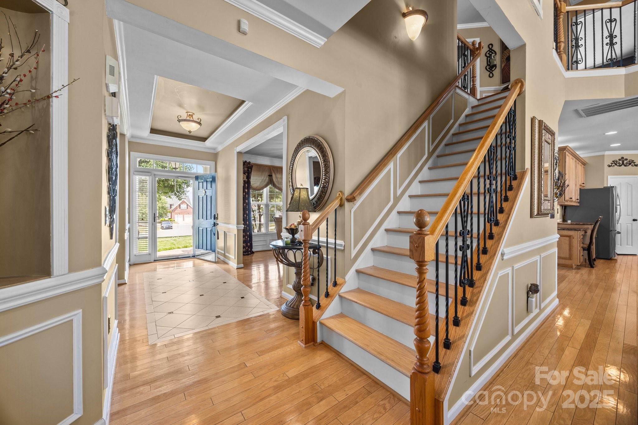 1900 Birchbrook Court