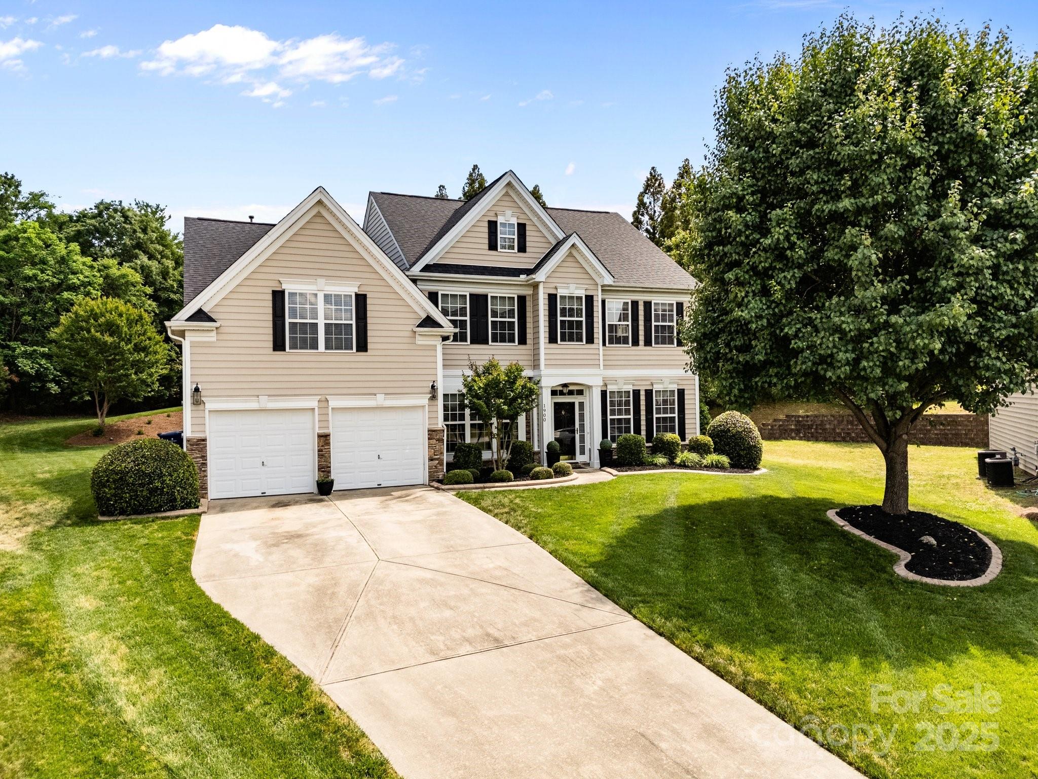 1900 Birchbrook Court