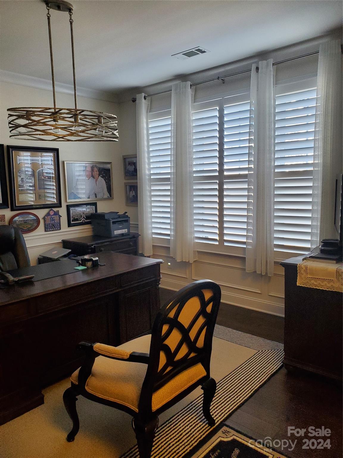 Cobblestone Manor - Residential