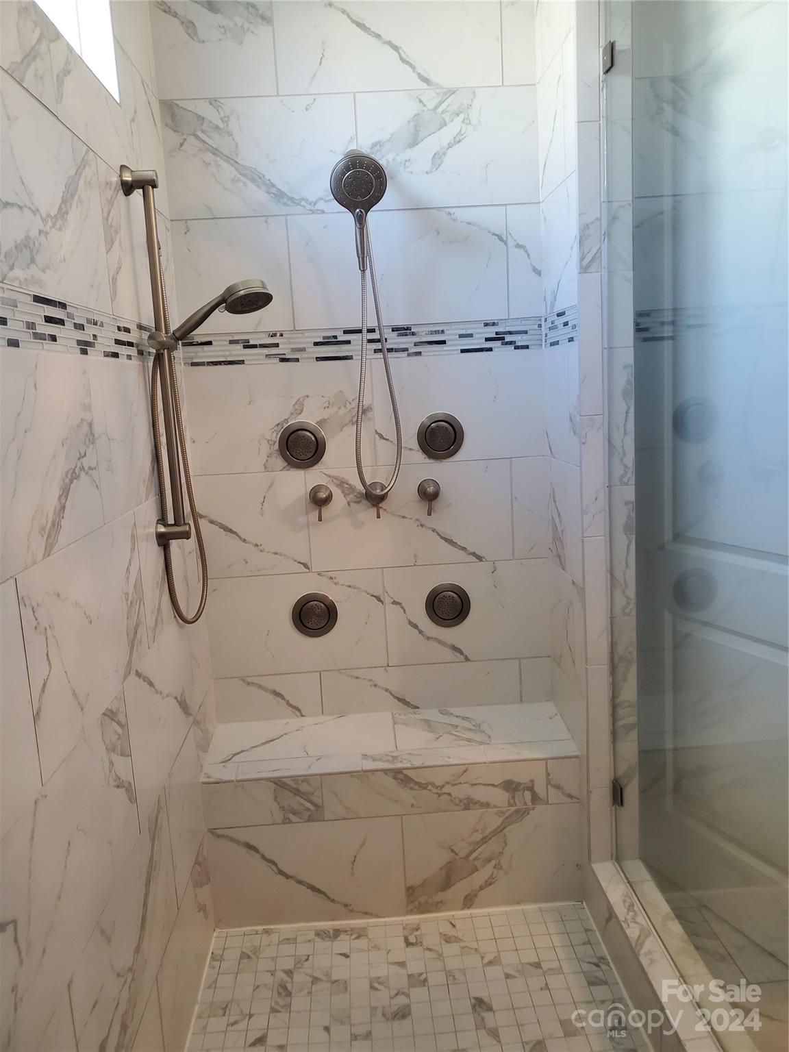 Cobblestone Manor - Residential