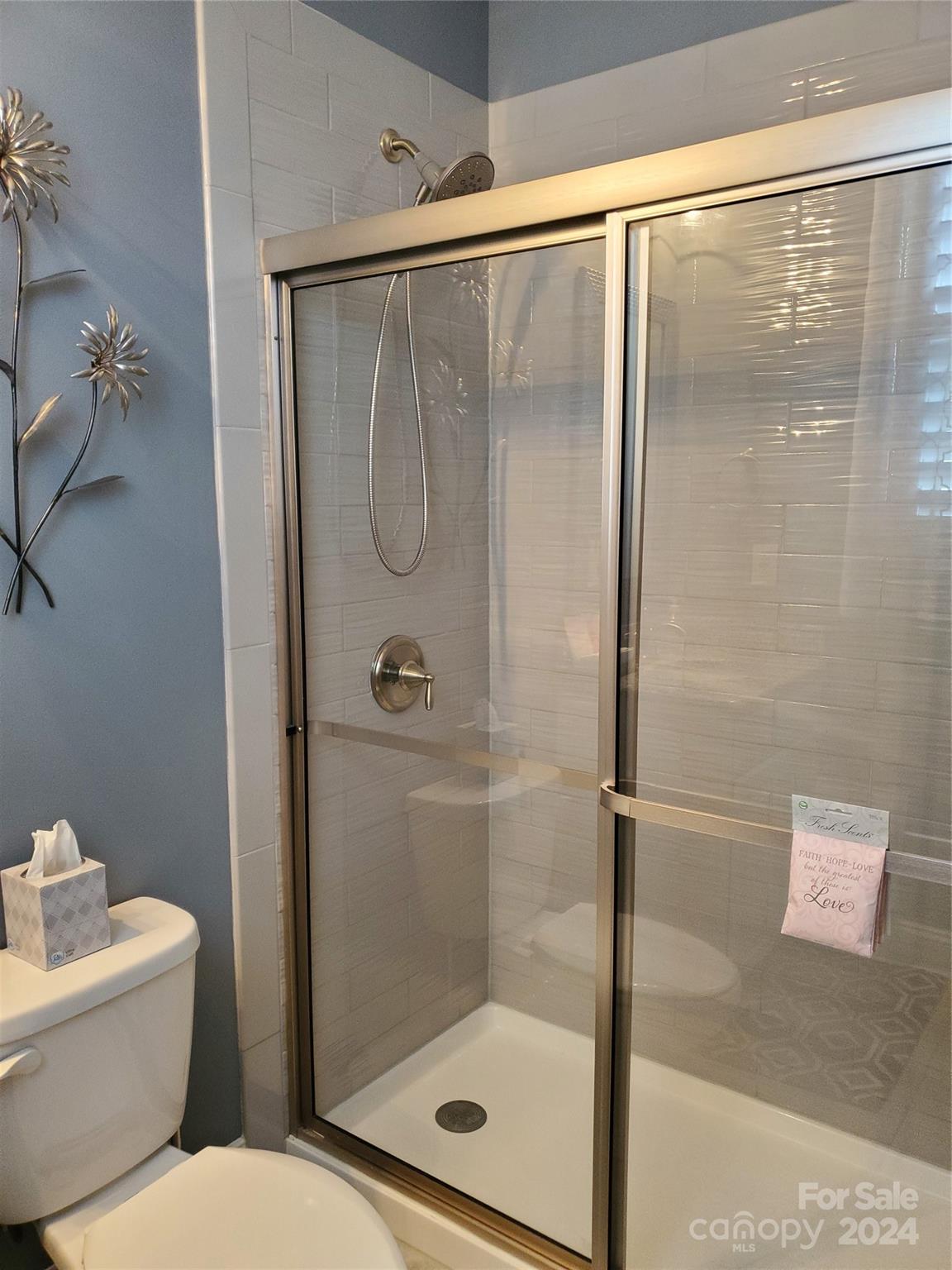 Cobblestone Manor - Residential