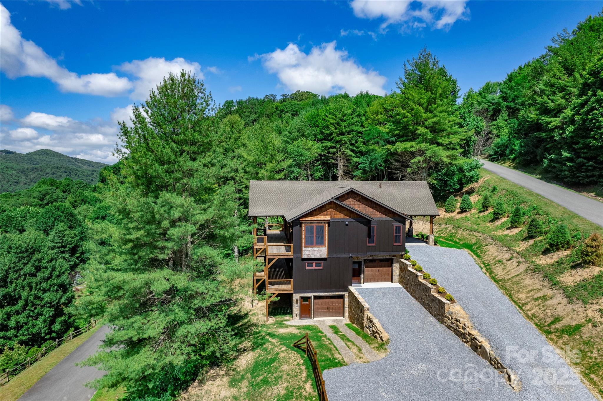 750 Silver Springs Drive W 43