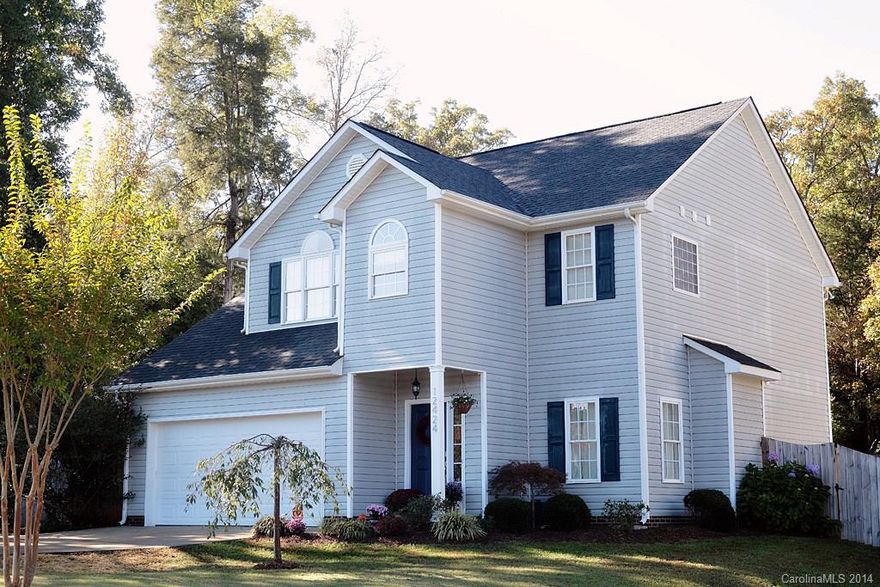 Main floor features Brazilian oak hardwood, 9 foot ceilings, gas fire place with marble. White kitchen cabinets with crown molding, farmhouse style double sink, ceramic tile floor, polished concrete finished counters, custom tile backsplash. Half bath displays 18-in travertine tile floor, granite countertop, travertine backsplash, undermount sink. New carpeting throughout. Guest bath has marble vanity countertop, basin sink, custom tile backsplash. Master sitting area, two custom vanities.