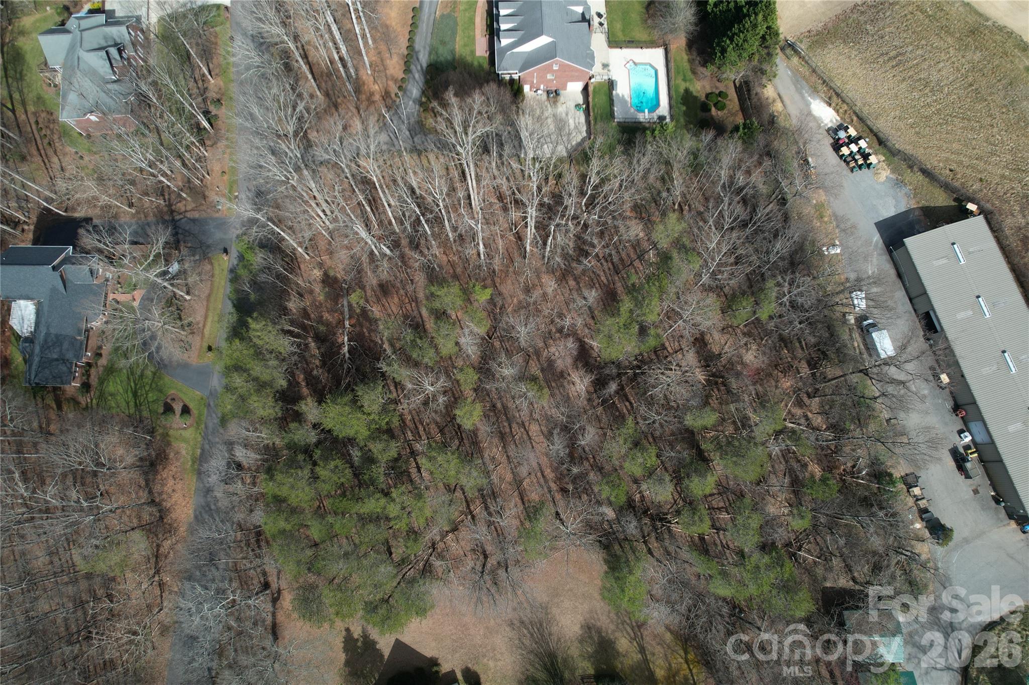 3924 Deer Run Drive NE