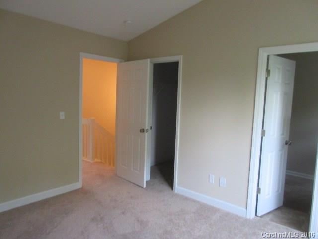 Windsor Trace - Residential