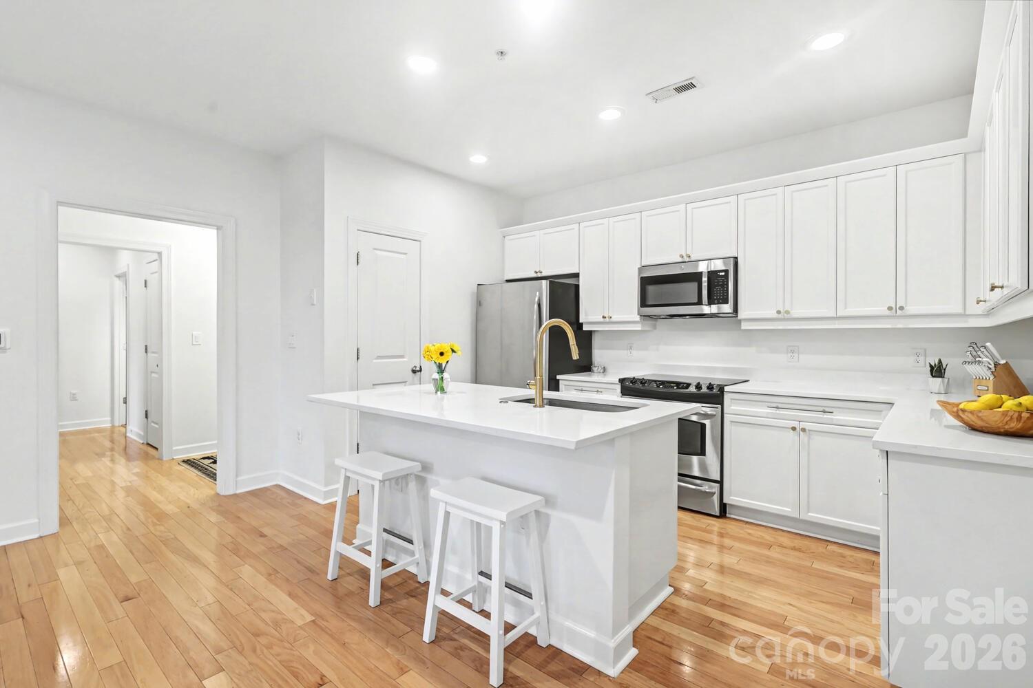 1829 Kenilworth Avenue 206B