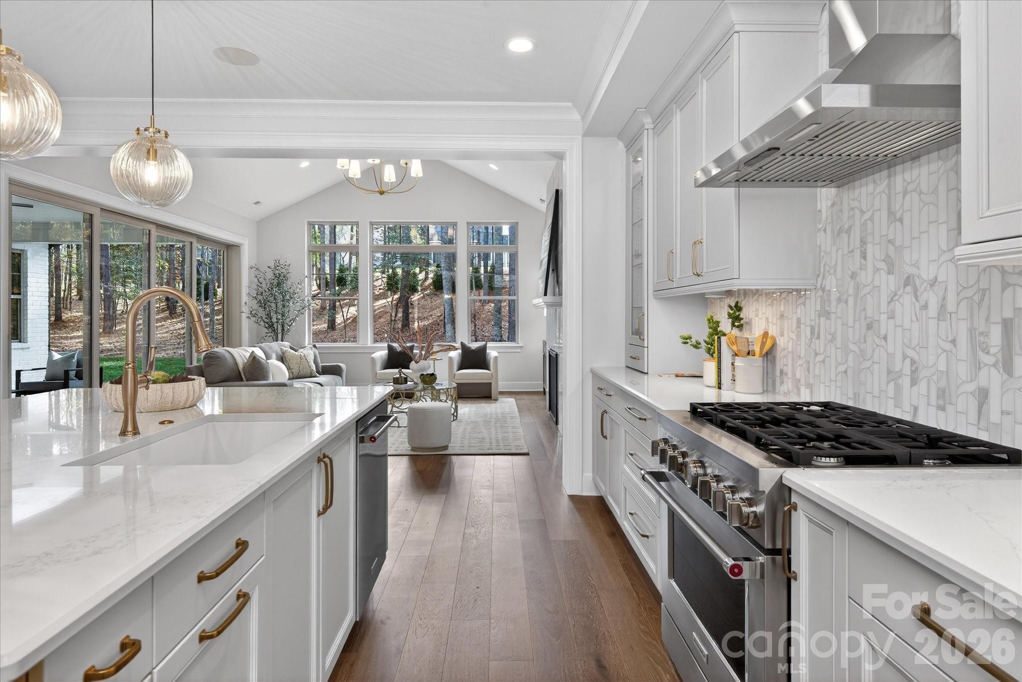 6274 Chimney Bluff Road