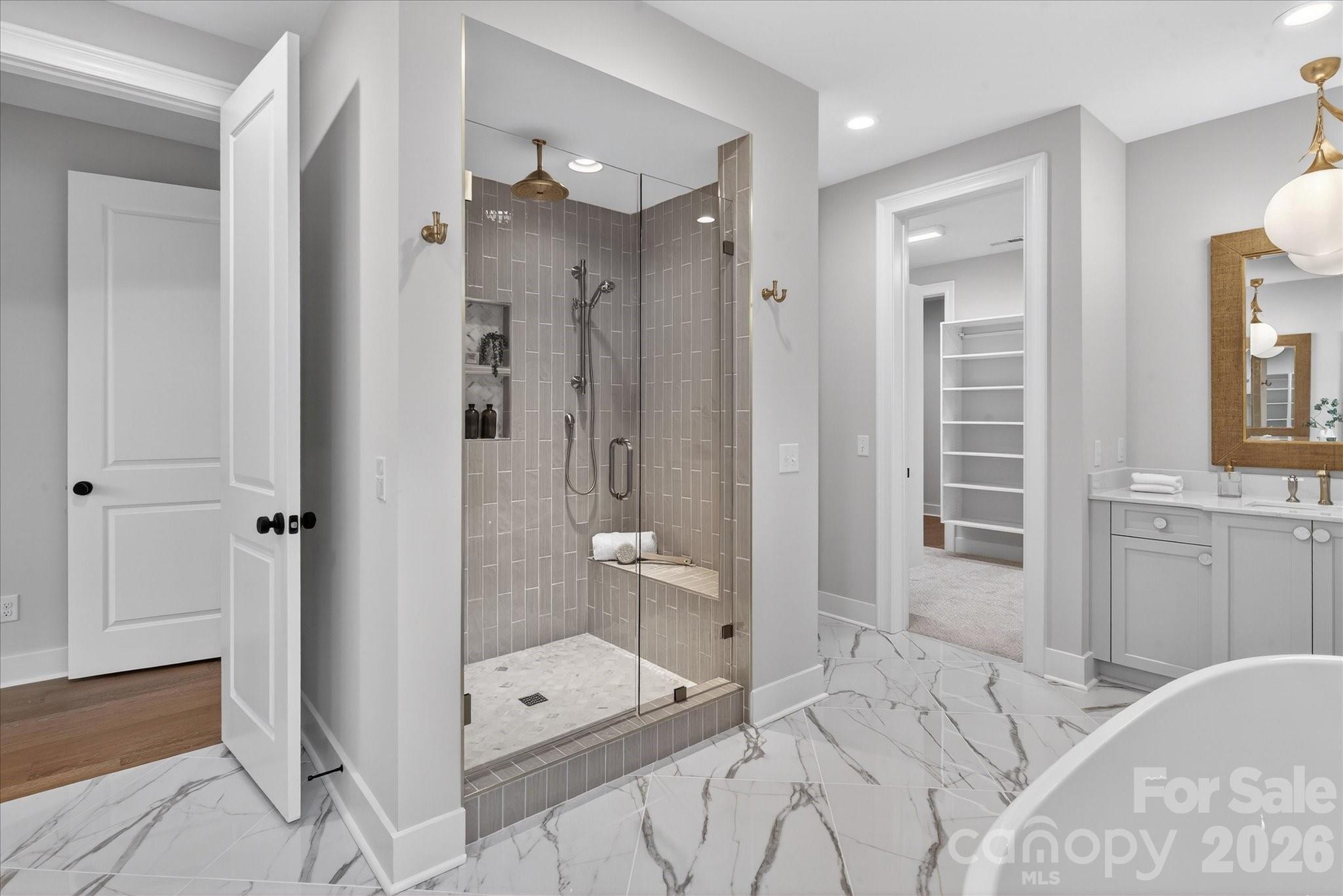 Riverchase Estates - Residential