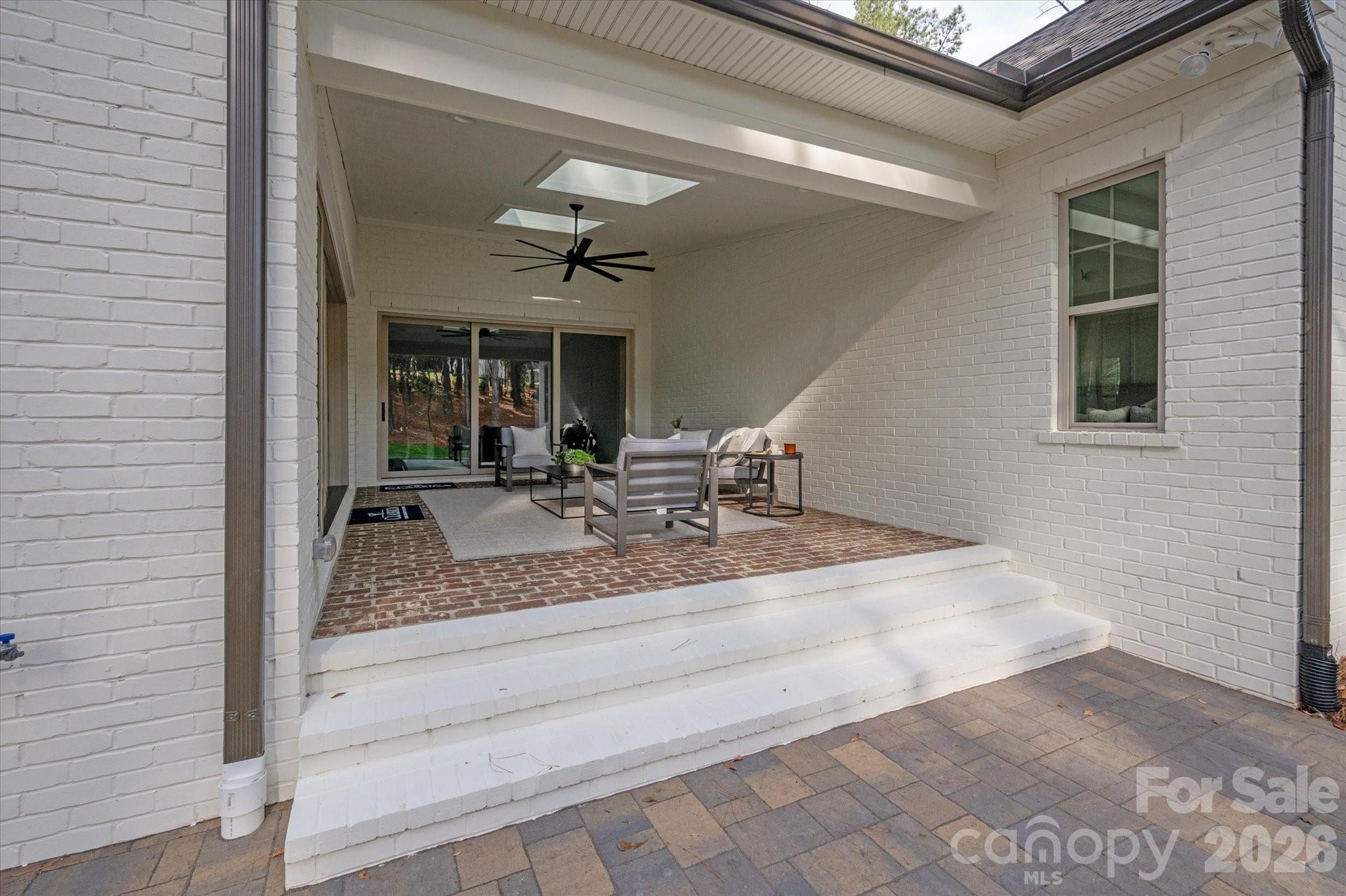 Riverchase Estates - Residential