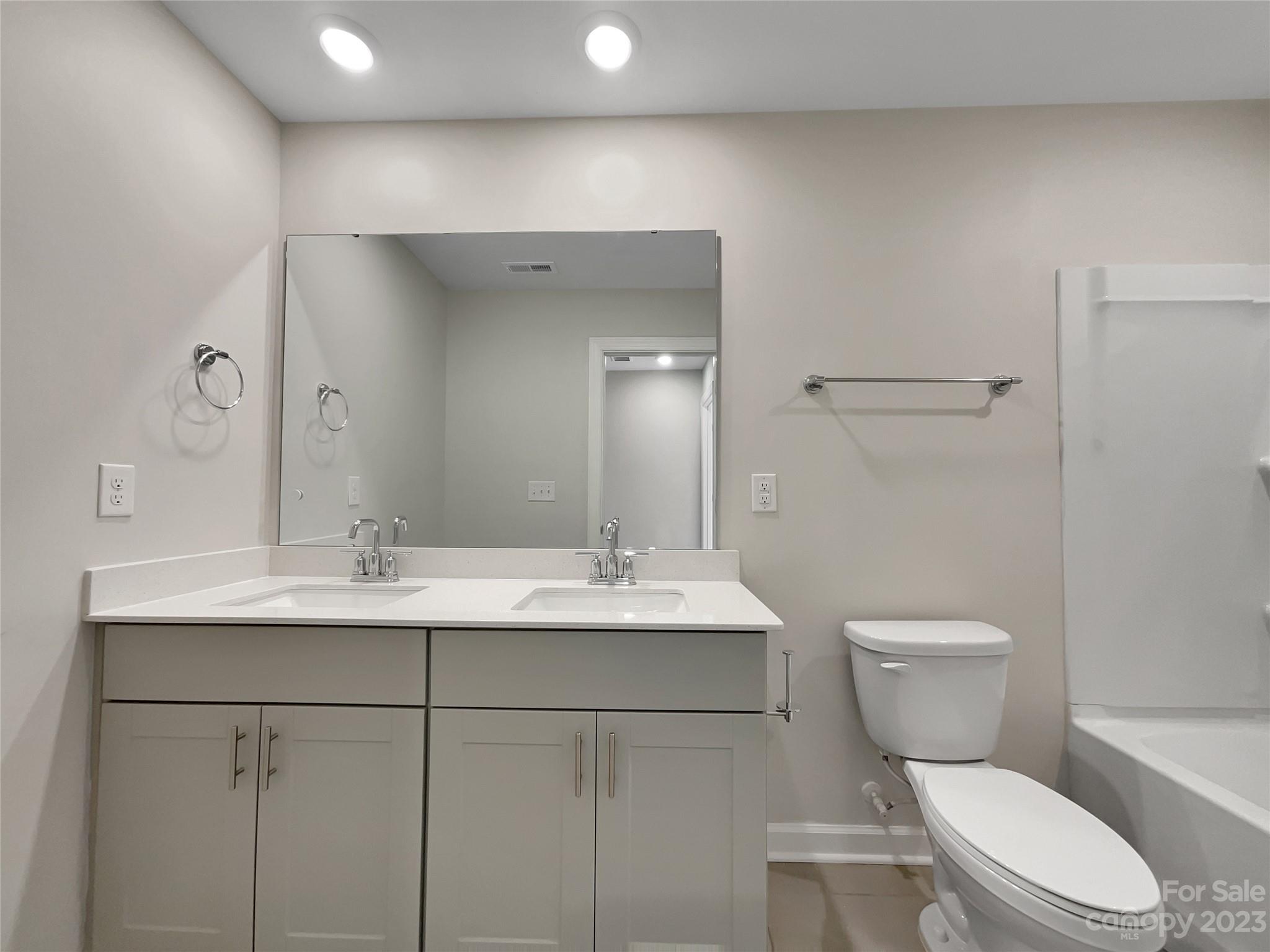 Larkhaven Hills - Residential