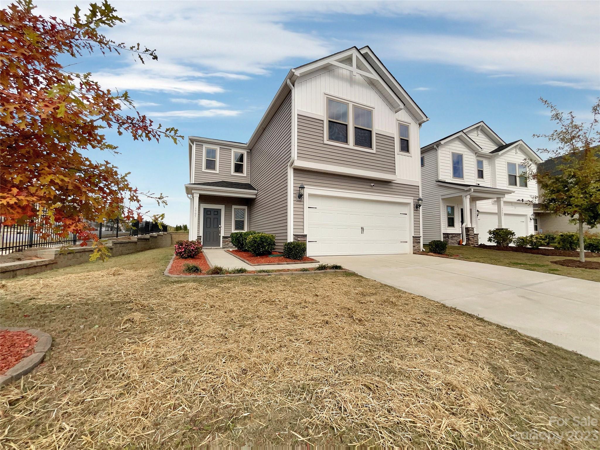 Larkhaven Hills - Residential