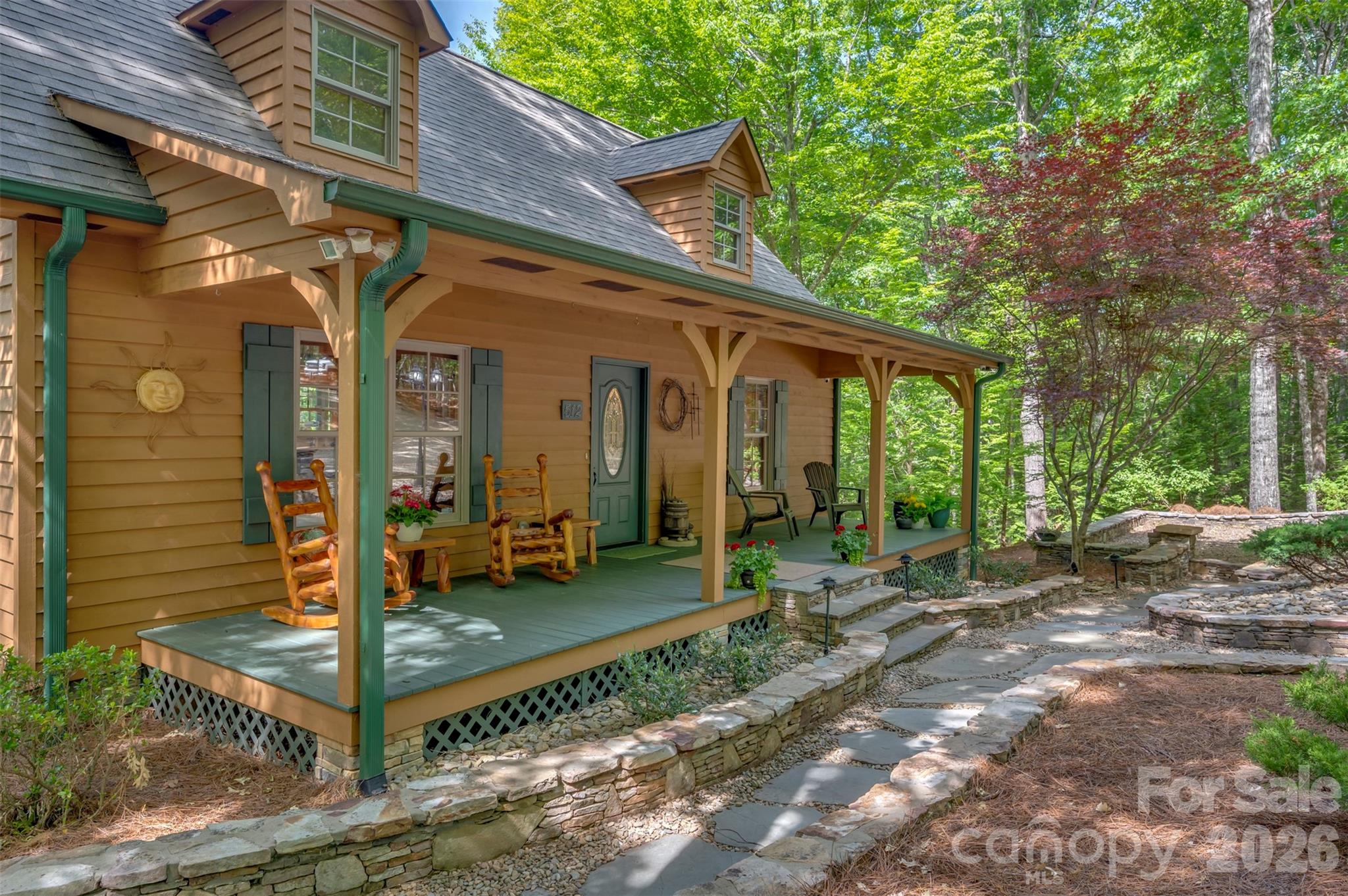512 Indian Forest Drive
