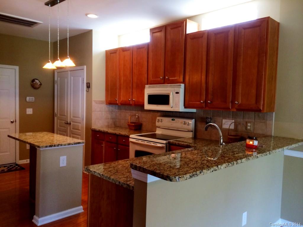 Ridge Pointe - Residential