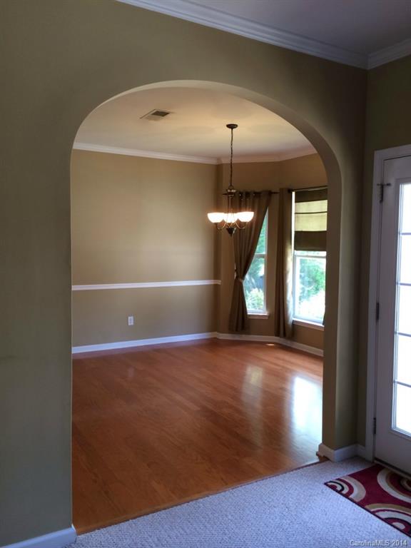 Ridge Pointe - Residential