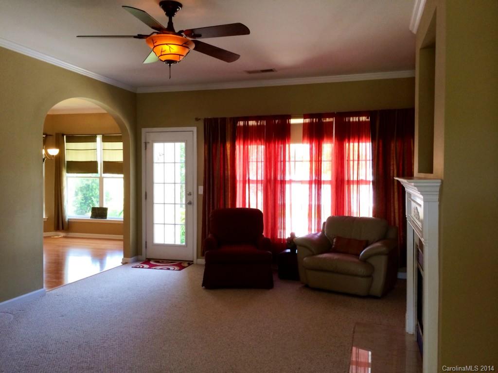 Ridge Pointe - Residential