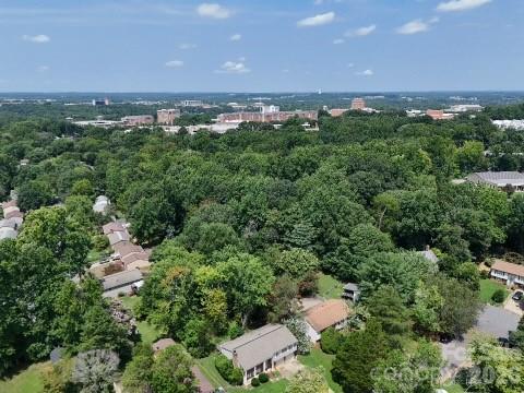 9524 & 9525 Robert Burns Court