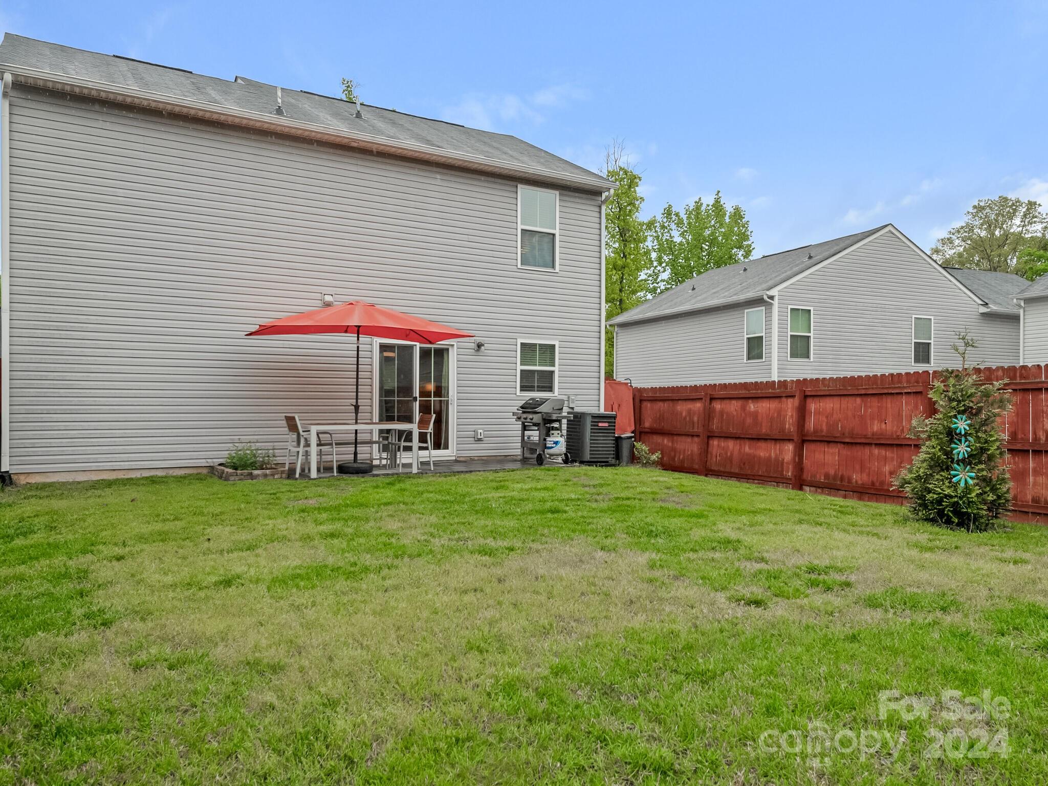 Independence Woods - Residential