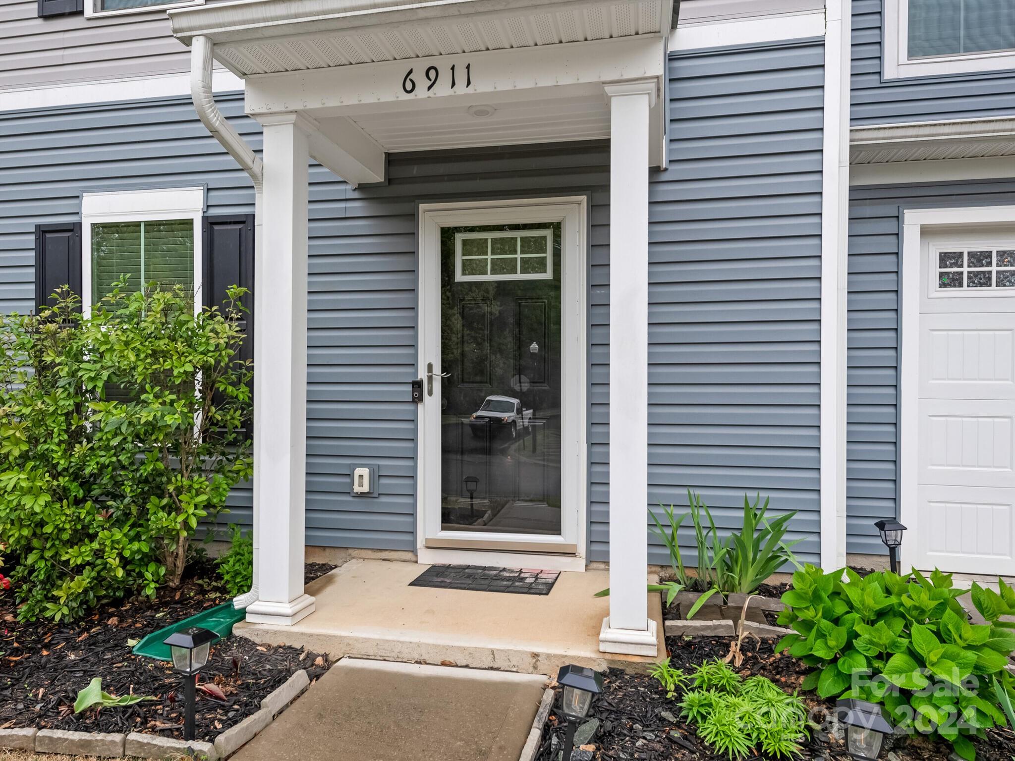 Independence Woods - Residential