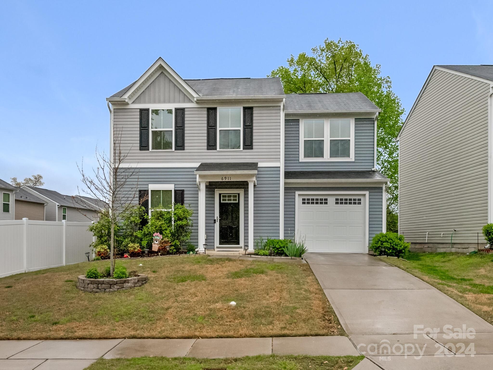 Independence Woods - Residential