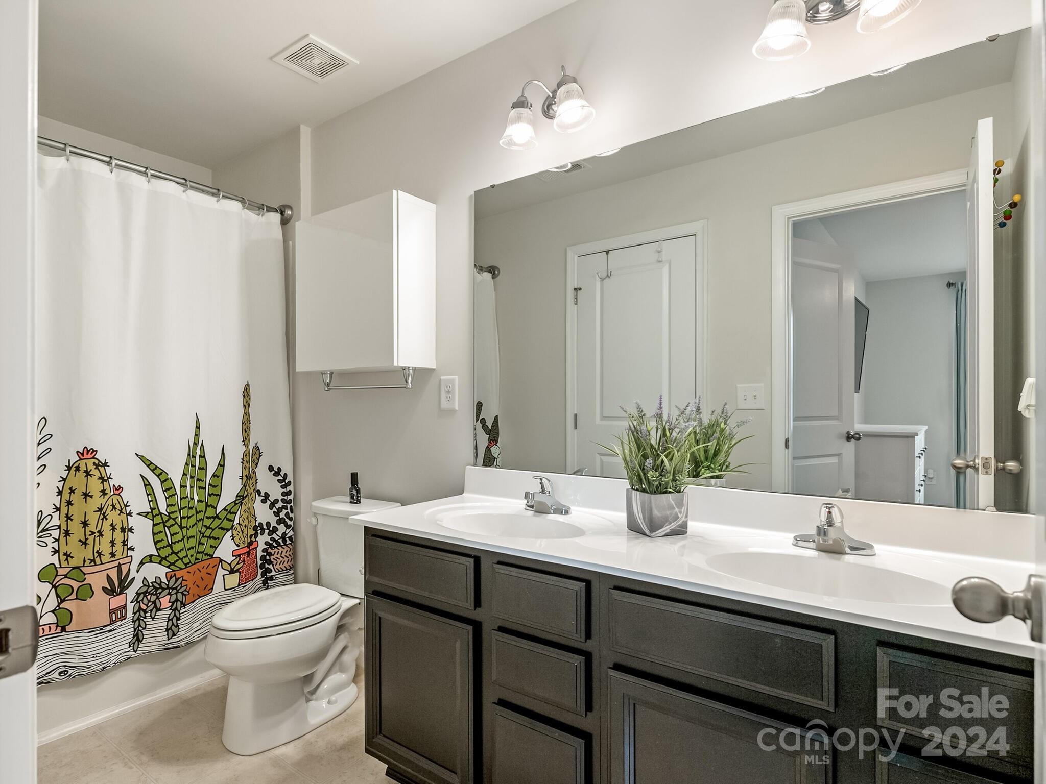 Independence Woods - Residential