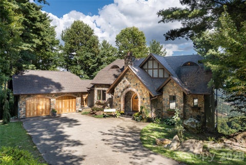 Photo of 342 Doubletop Lane, Candler, NC 28715 (MLS # 4432482)