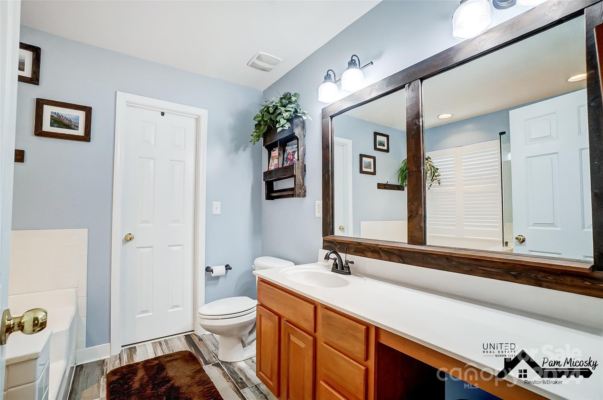 Glen Laurel - Residential