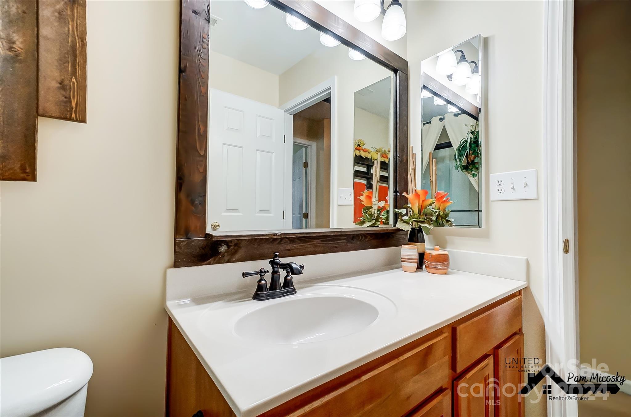 Glen Laurel - Residential