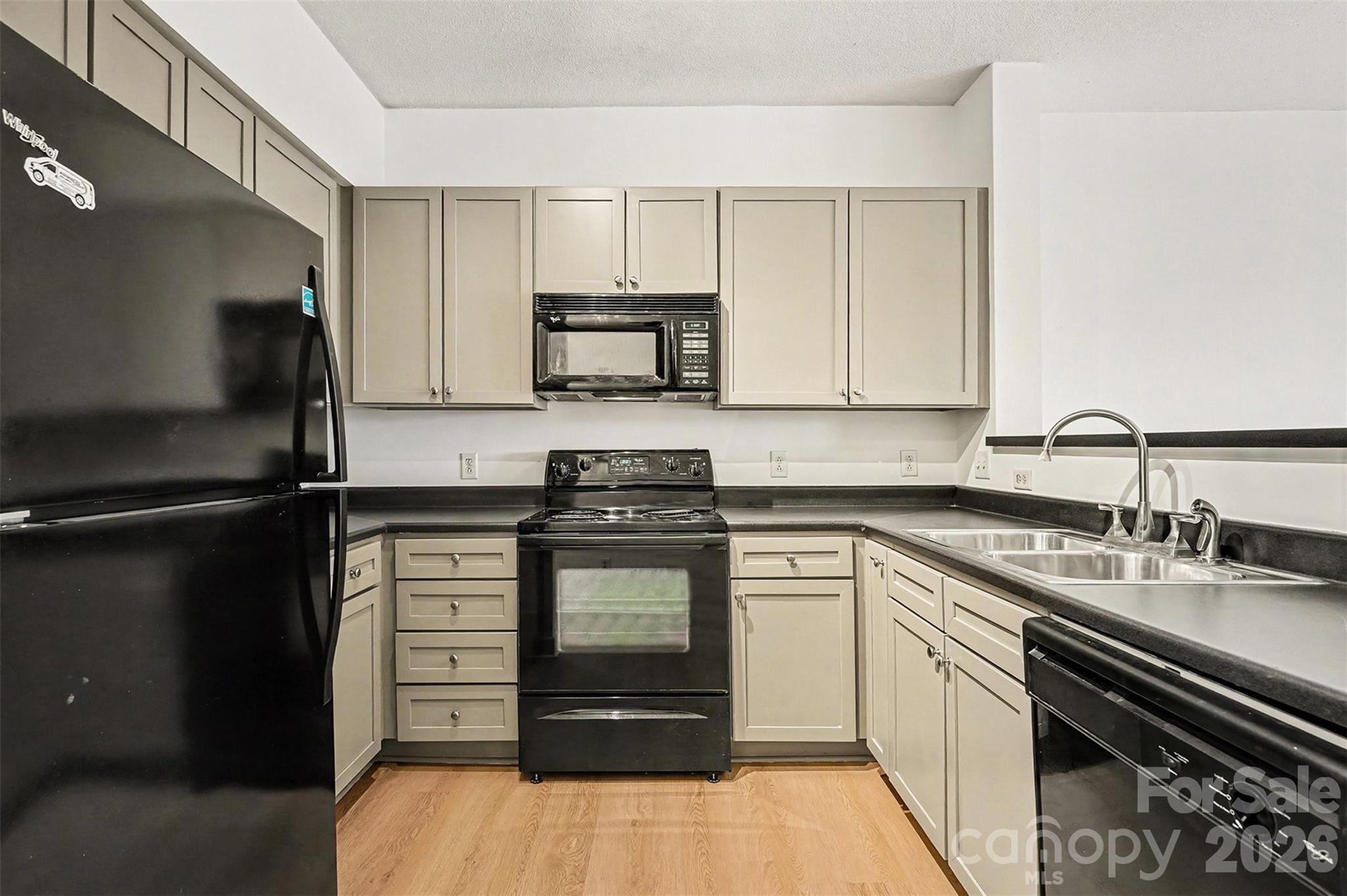 1315 East Boulevard 534