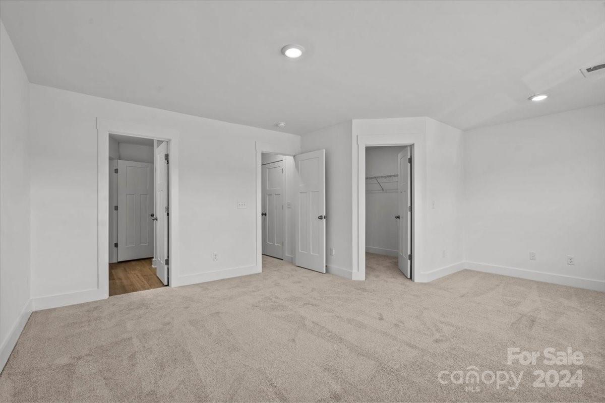 Gateway Village - Residential