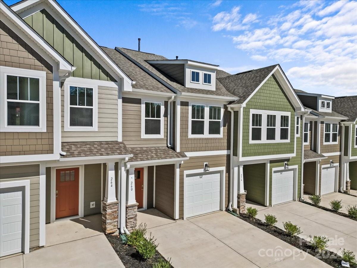 Gateway Village - Residential