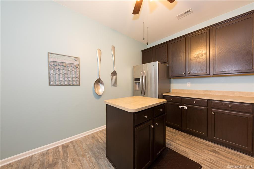 Sandy Pointe - Residential