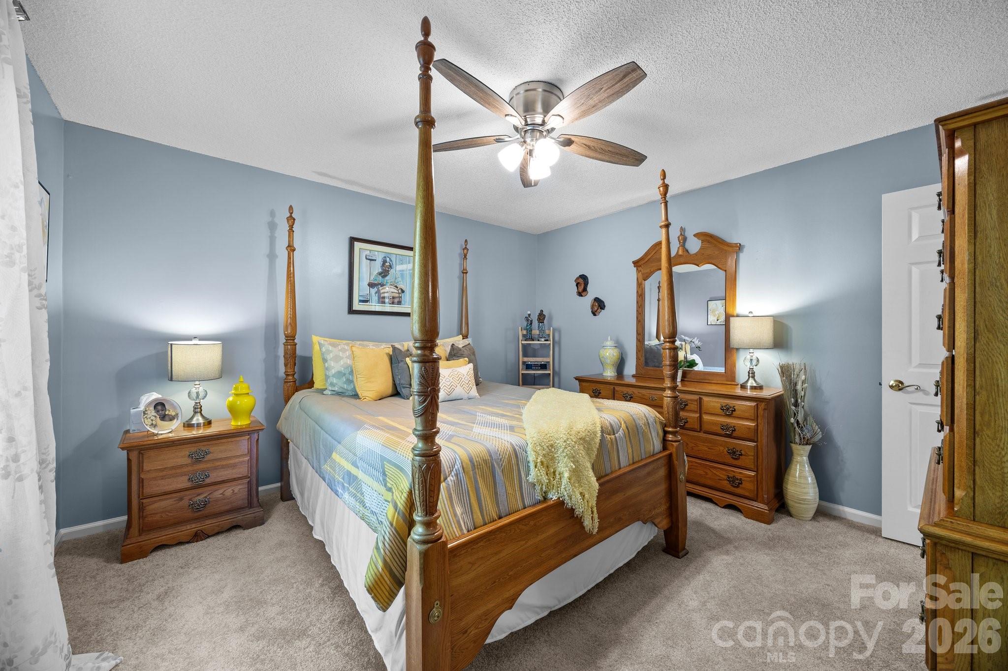 Country Club - Residential